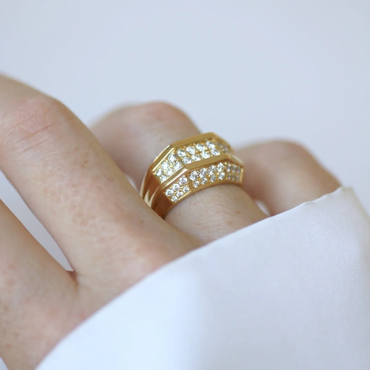 Bague Jonc en or jaune et diamants – Image 3