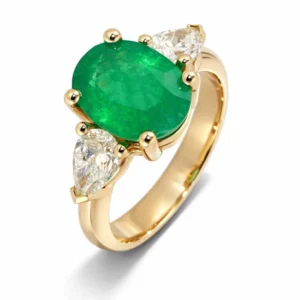 Bague Or Jaune 750 Emeraude ovale AAA 11x9mm et diamants poires