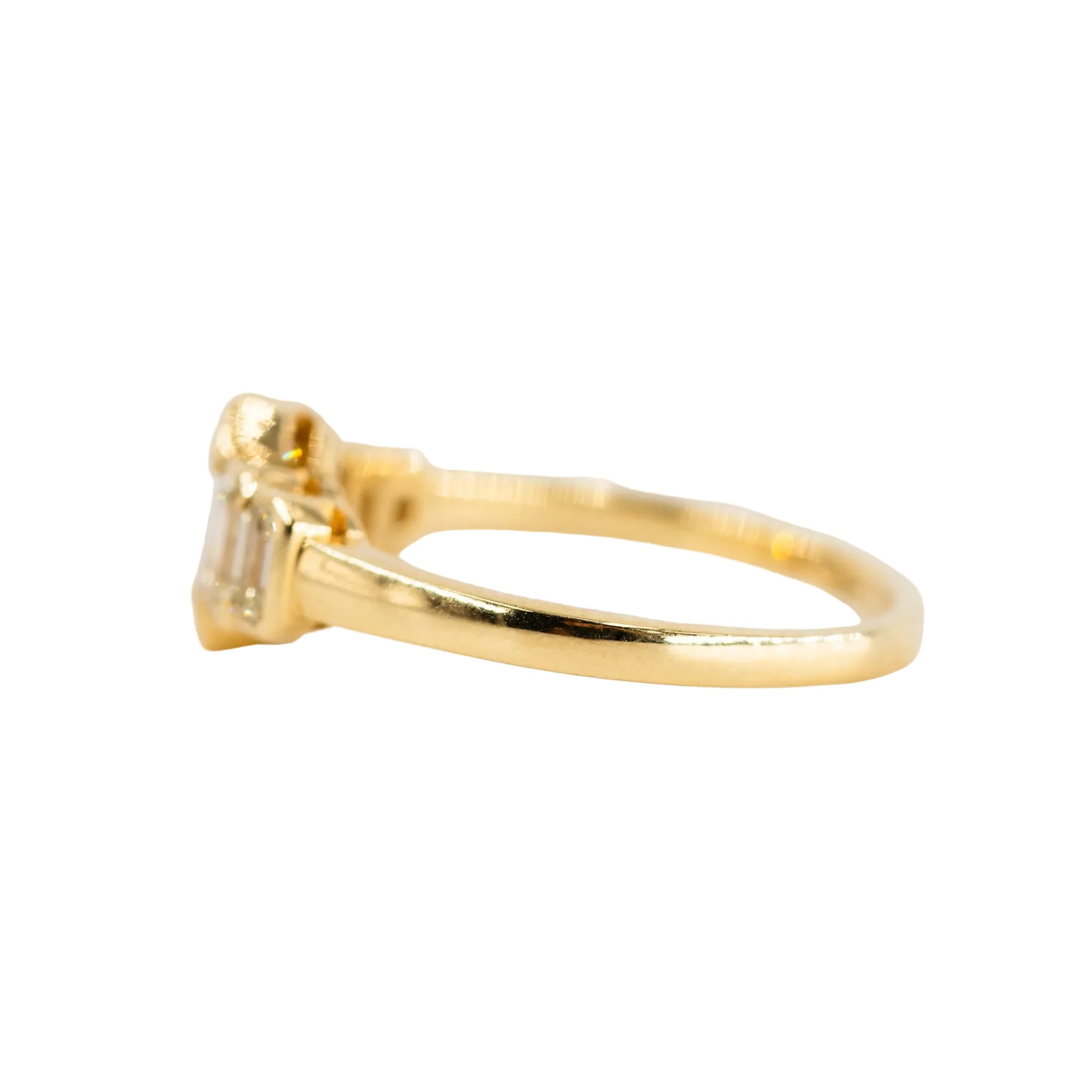 Bague en or jaune et diamants – Image 3