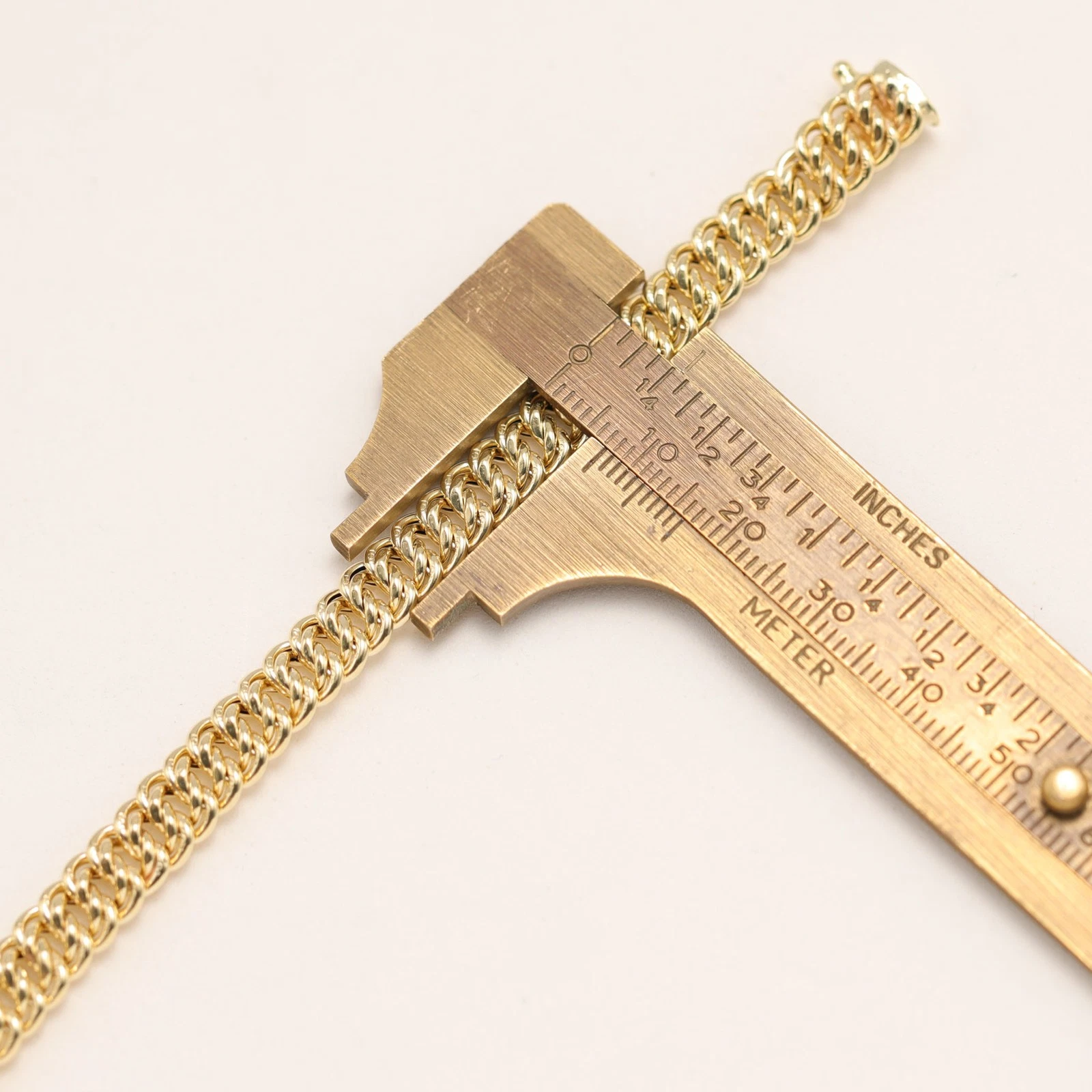 Collier Chaîne Princesa Réversible Gradué En Or Jaune 18K – Image 7