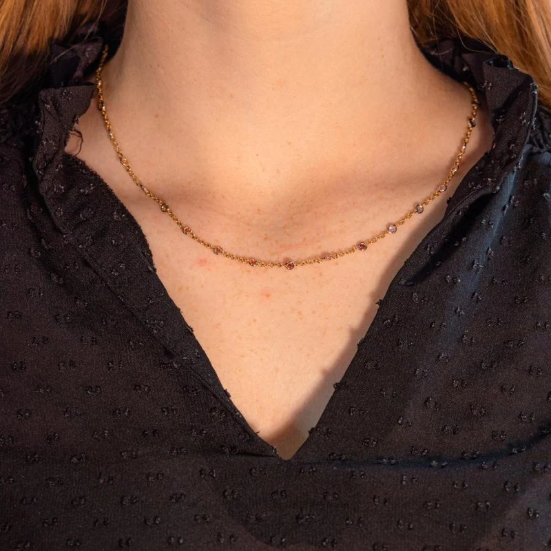 Collier Chaîne en or jaune et saphirs – Image 2