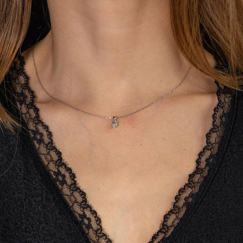 Collier Pendentif en or blanc et diamant – Image 2