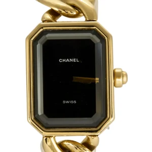 Montre CHANEL "Première" en or jaune, acier, onyx, laqué et quartz