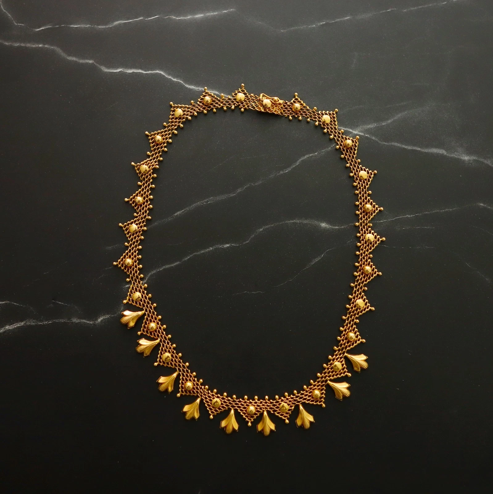 ❤️❤️Collier en or 18 carats 24,66 grammes magnifique pièce