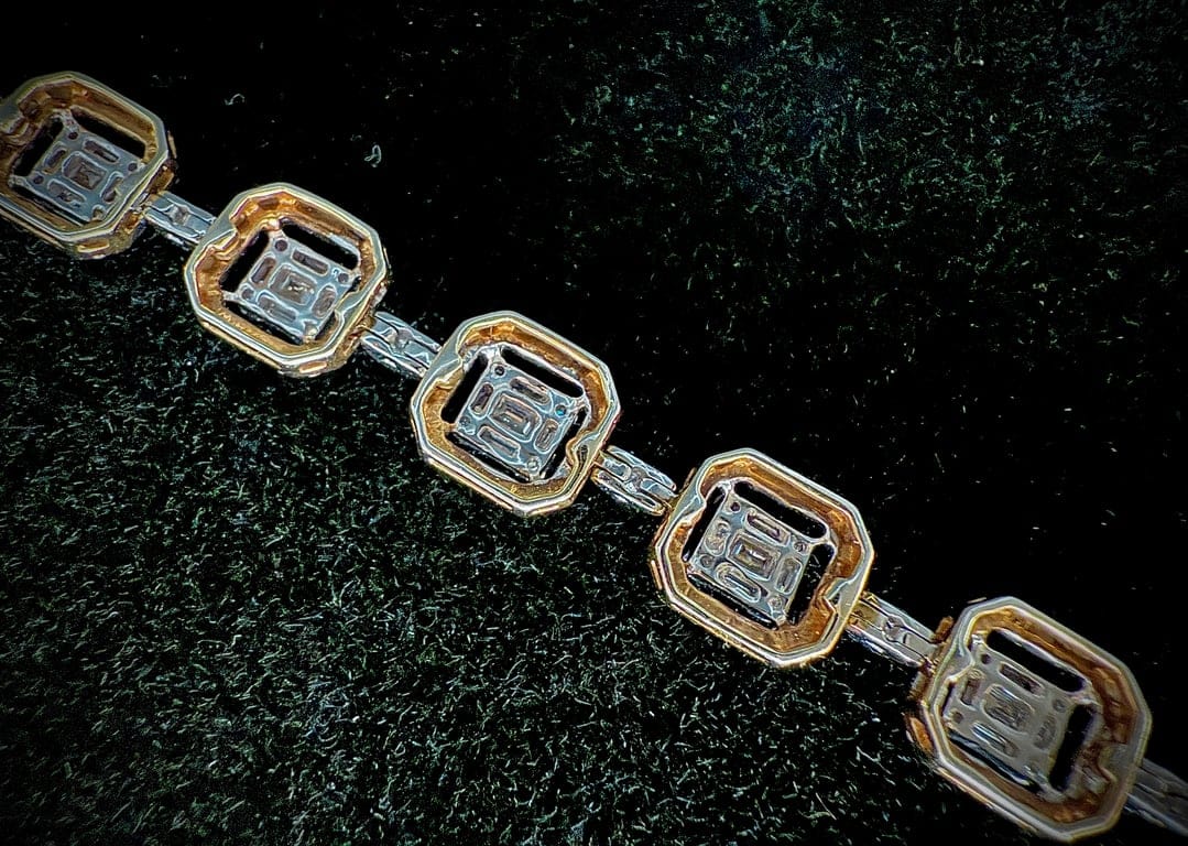 Collier à mailles octogonales en or jaune 18 carats et diamants – Image 10