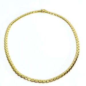 Collier en or jaune 18 carats, mailles haricot