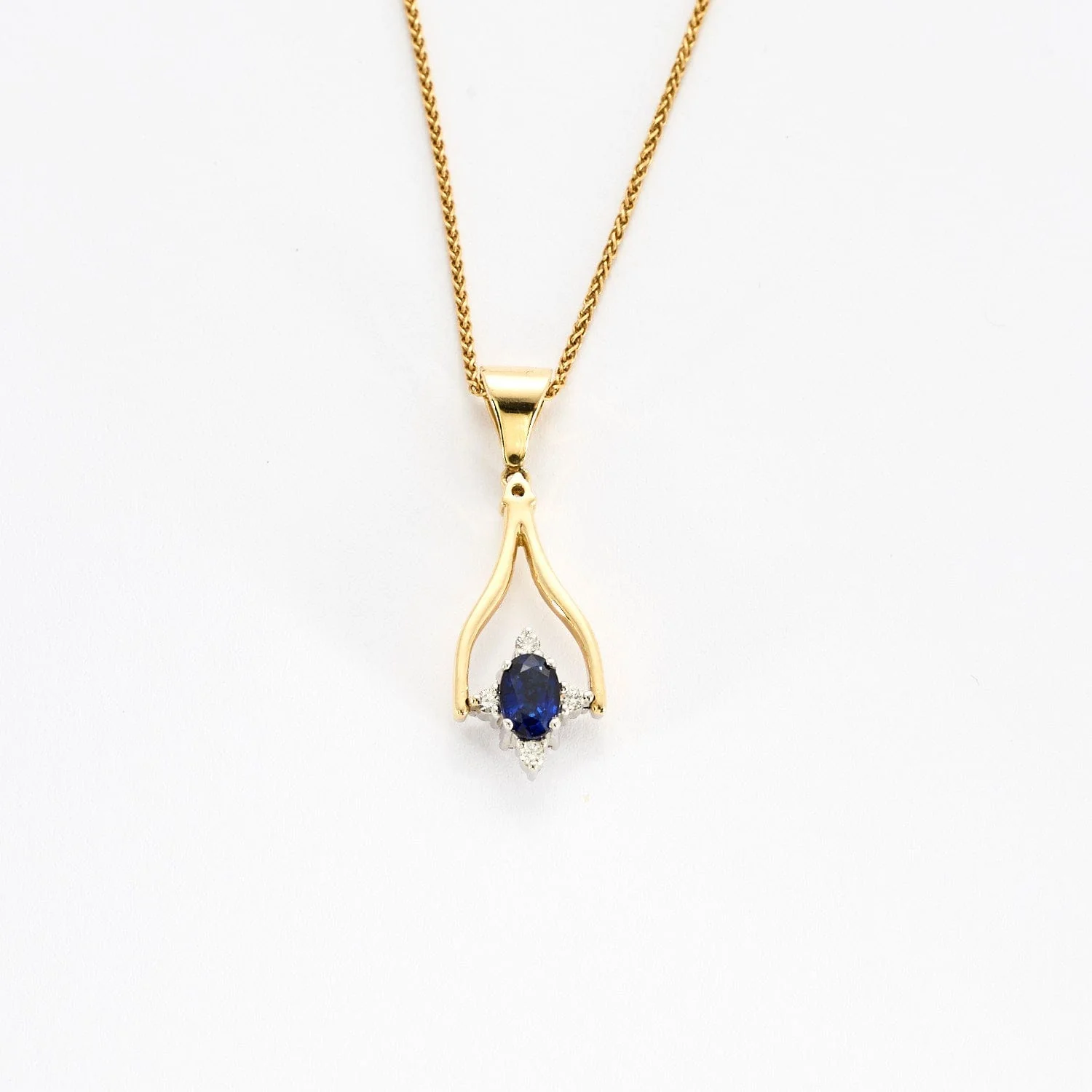 Collier en or jaune mobile avec saphirs et diamants – Image 7