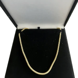 Collier maille popcorn en or jaune 18 carats