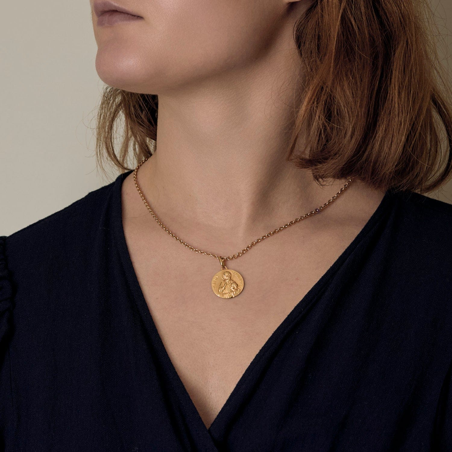 Médaille en or jaune à motif de Saint Philippe – Image 2